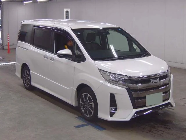 2019 Toyota Noah