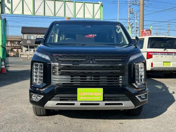 2021 Mitsubishi Delica D5