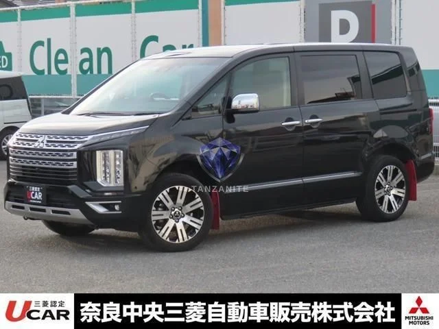 2023 Mitsubishi Delica D5