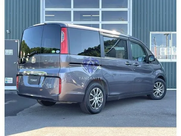 2016 Honda Stepwgn