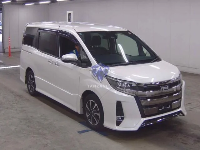 2017 Toyota Noah