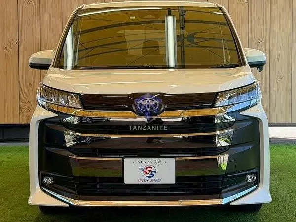 2023 Toyota Noah