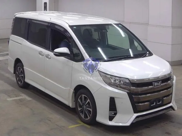 2019 Toyota Noah