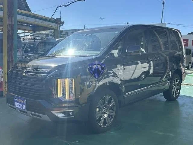 2024 Mitsubishi Delica D5