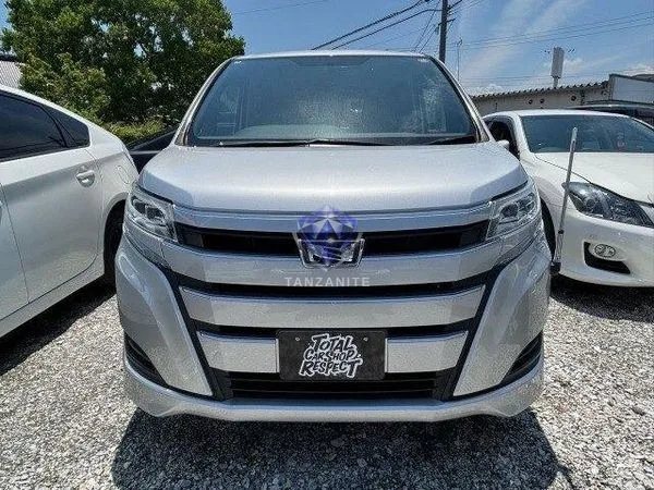 2018 Toyota Noah
