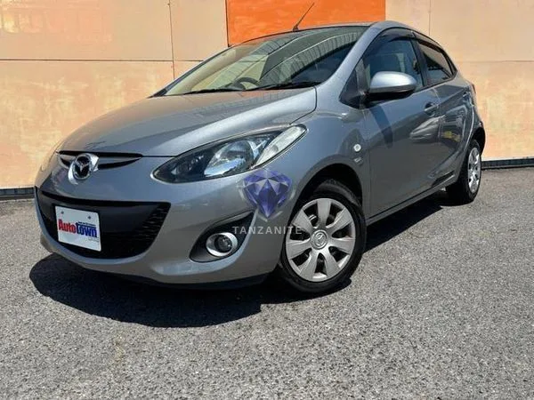 2012 Mazda Demio