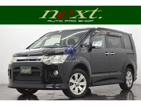 2008 Mitsubishi Delica D5