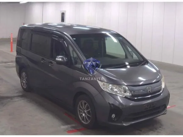 2016 Honda Stepwgn