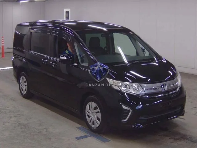 2015 Honda Stepwgn