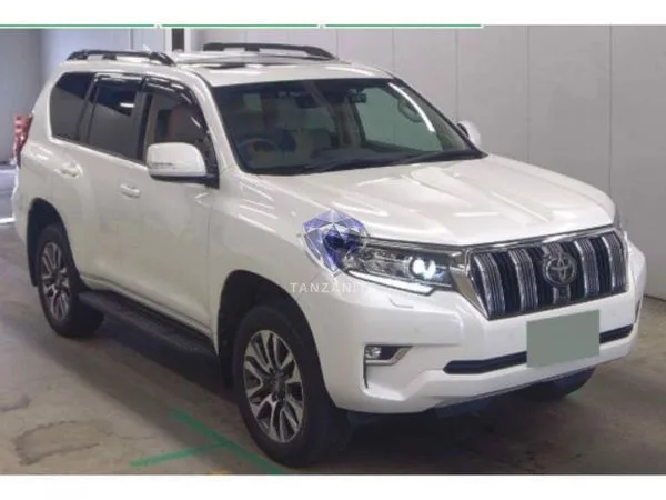 2023 Toyota Land Cruiser Prado