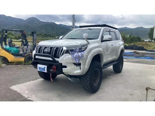 2021 Toyota Land Cruiser Prado