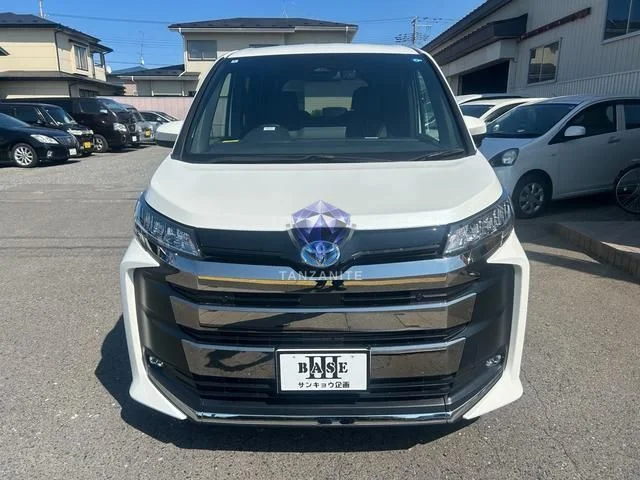 2025 Toyota Noah