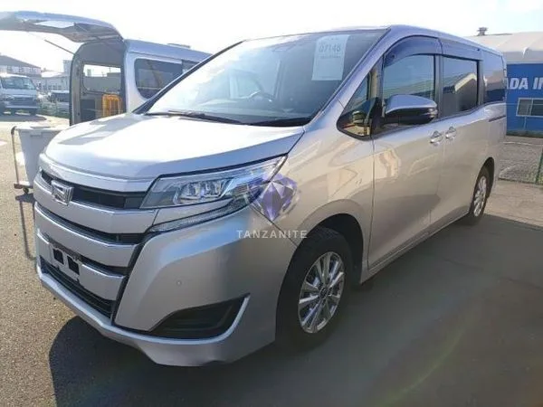 2021 Toyota Noah