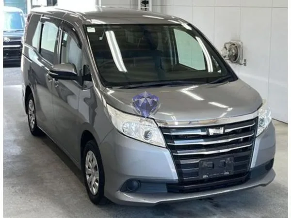 2016 Toyota Noah
