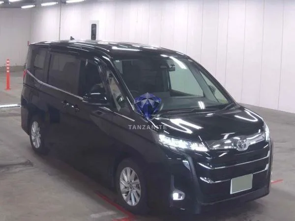 2022 Toyota Noah