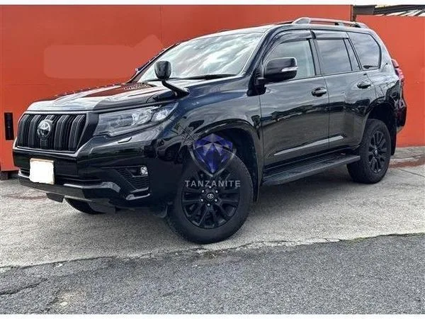 2023 Toyota Land Cruiser Prado