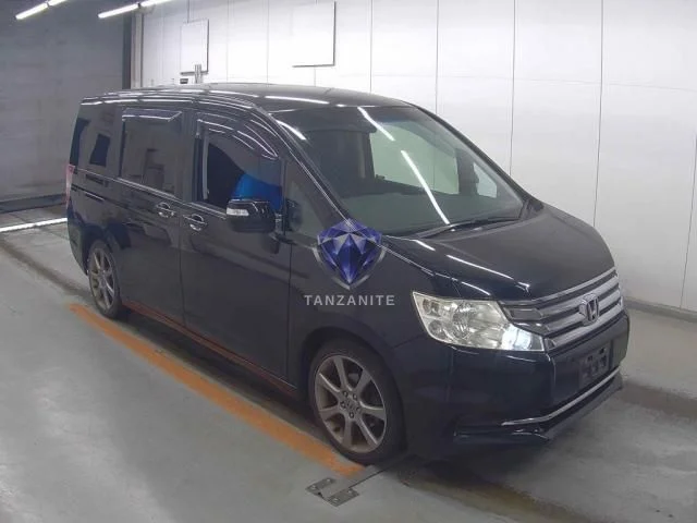 2014 Honda Stepwgn