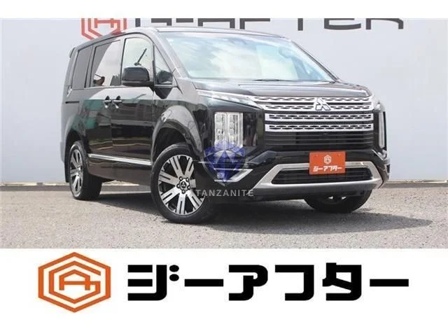 2019 Mitsubishi Delica D5