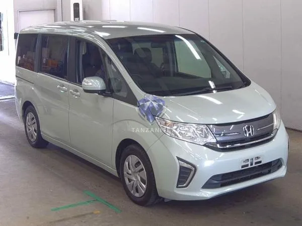 2016 Honda Stepwgn