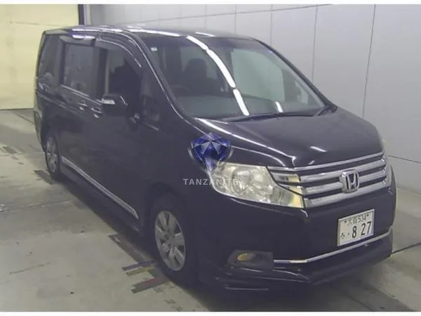 2013 Honda Stepwgn