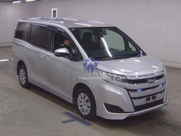 2019 Toyota Noah
