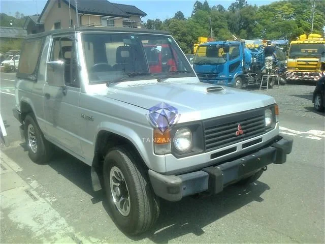 1990 Mitsubishi Pajero