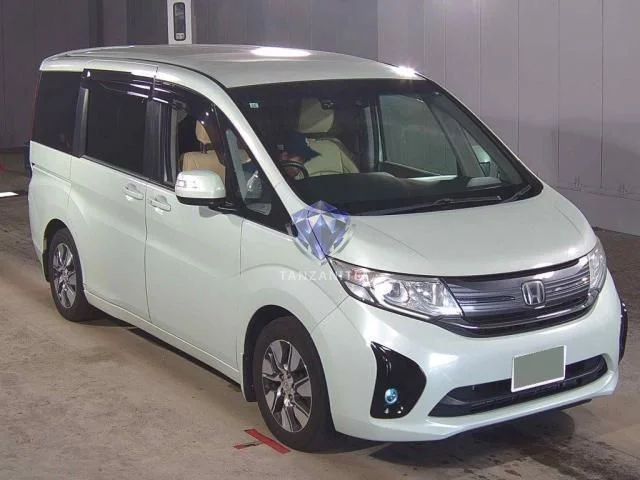 2015 Honda Stepwgn