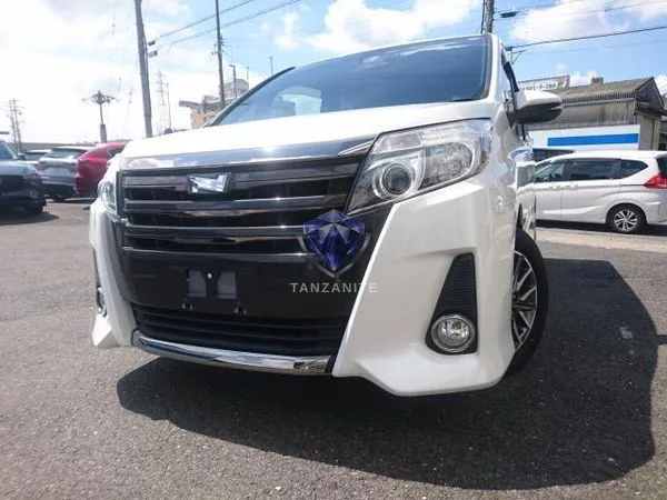 2016 Toyota Noah