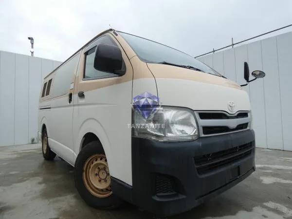 2013 Toyota Hiace Van