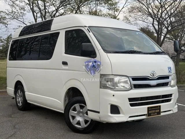 2011 Toyota Hiace Van
