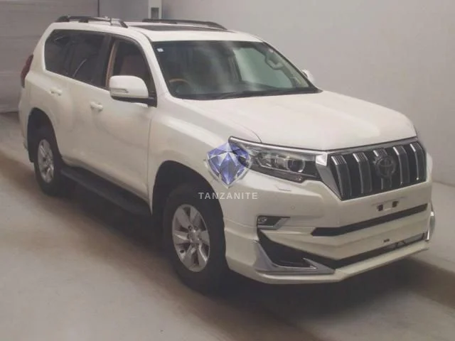 2023 Toyota Land Cruiser Prado