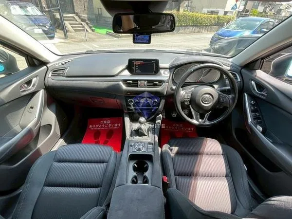 2015 Mazda Atenza