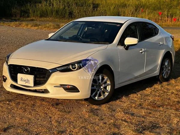 2016 Mazda Axela