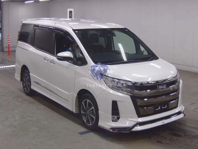 2019 Toyota Noah