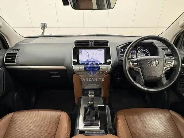 2022 Toyota Land Cruiser Prado