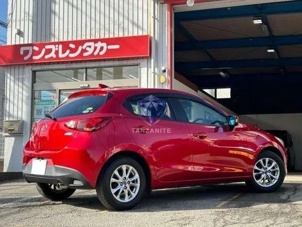 2016 Mazda Demio