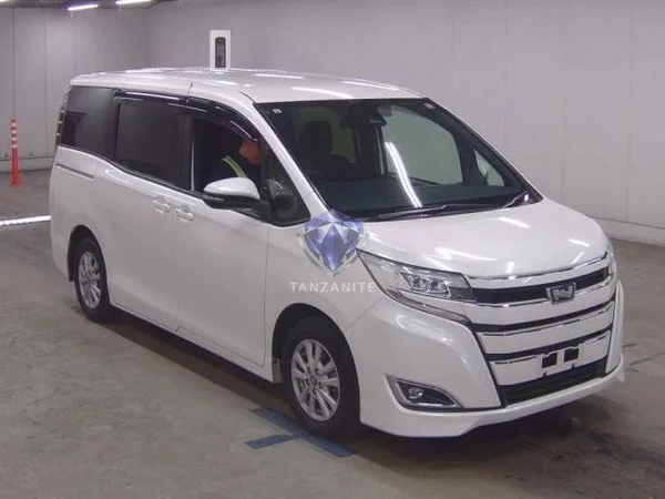 2017 Toyota Noah