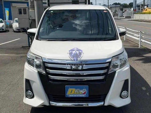 2016 Toyota Noah