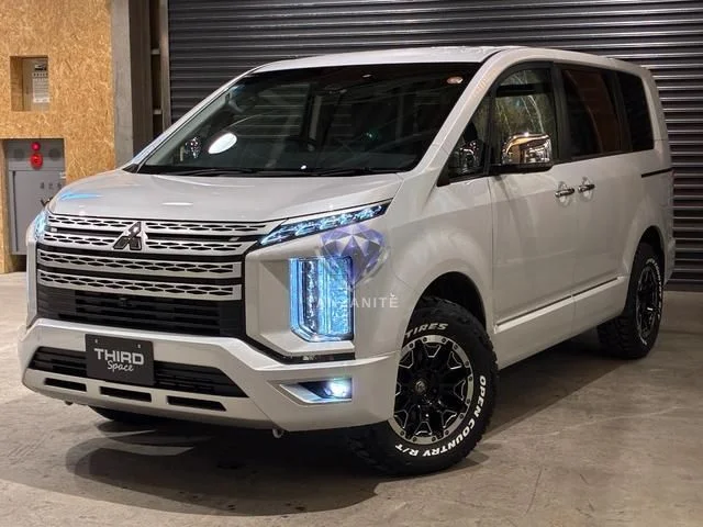 2024 Mitsubishi Delica D5