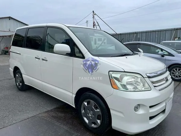 2006 Toyota Noah