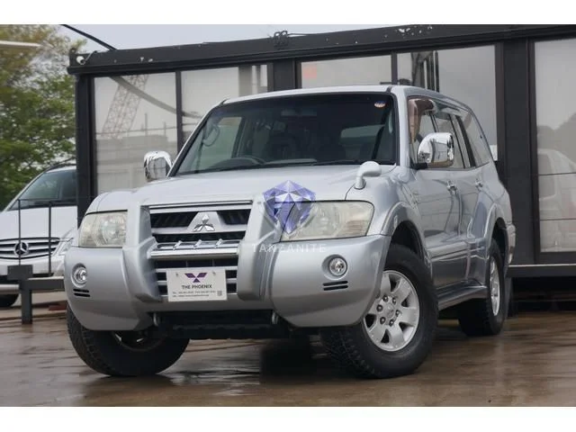2003 Mitsubishi Pajero