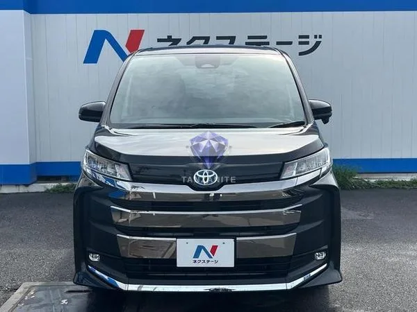2023 Toyota Noah