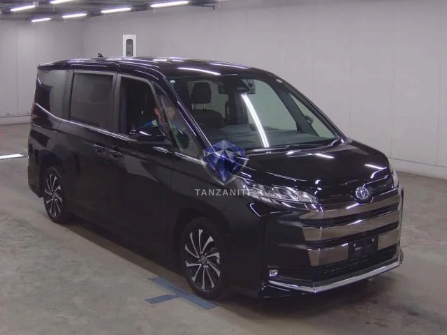 2023 Toyota Noah
