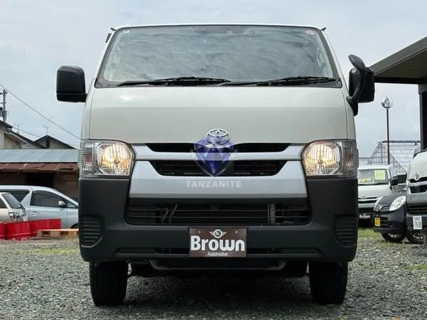 2022 Toyota Hiace Van