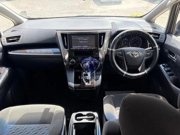 2017 Toyota Vellfire
