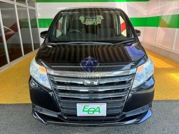 2016 Toyota Noah