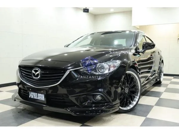 2013 Mazda Atenza