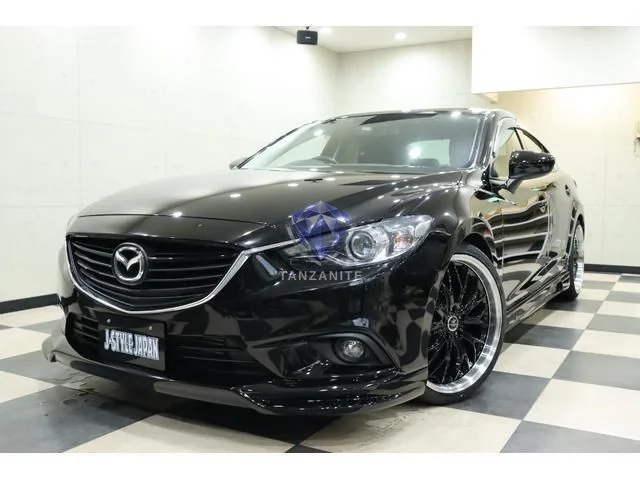 2013 Mazda Atenza