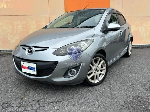 2012 Mazda Demio