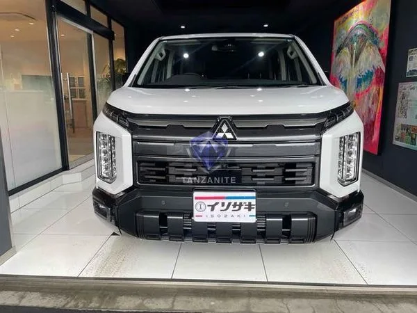2026 Mitsubishi Delica D5